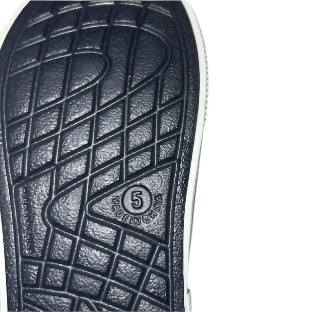 Old Navy Kids Shoes in Black and White